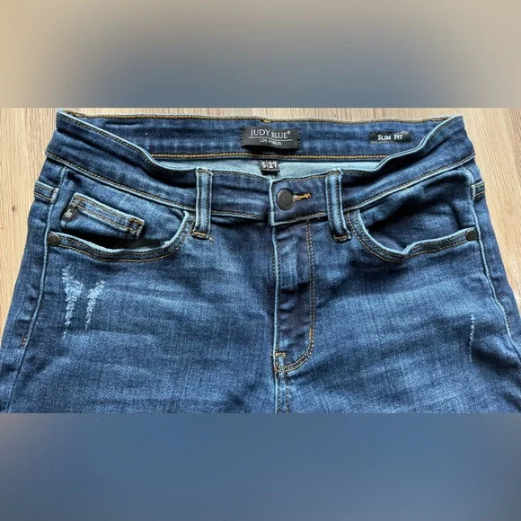 Judy Blue Dark Wash Straight Leg Jeans - Picture 3 of 7